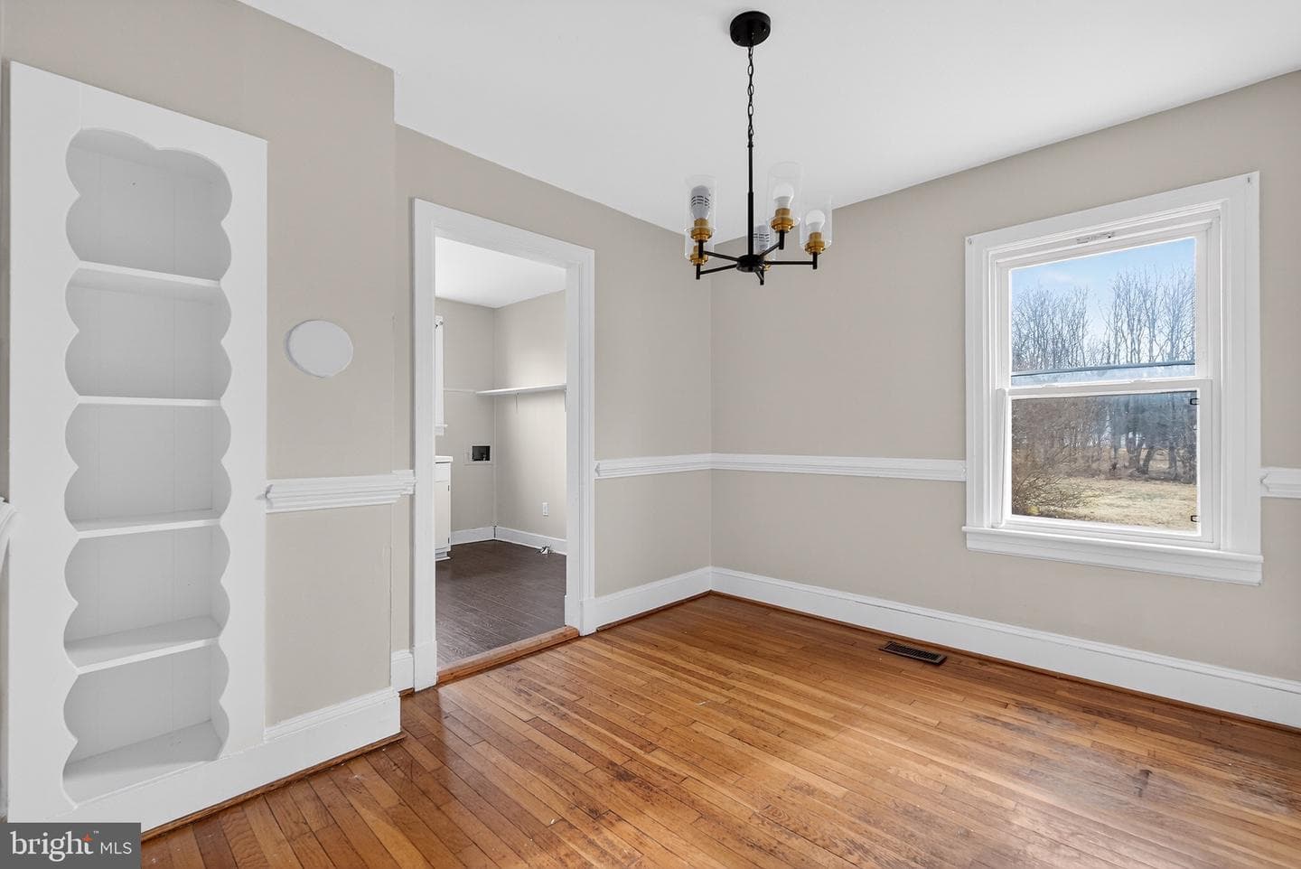 101 Lyde Avenue photo 13