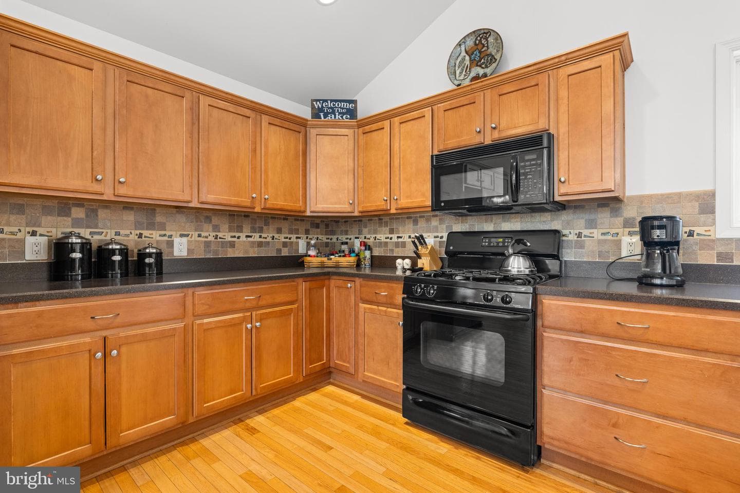 125 Lake Ct. photo 13