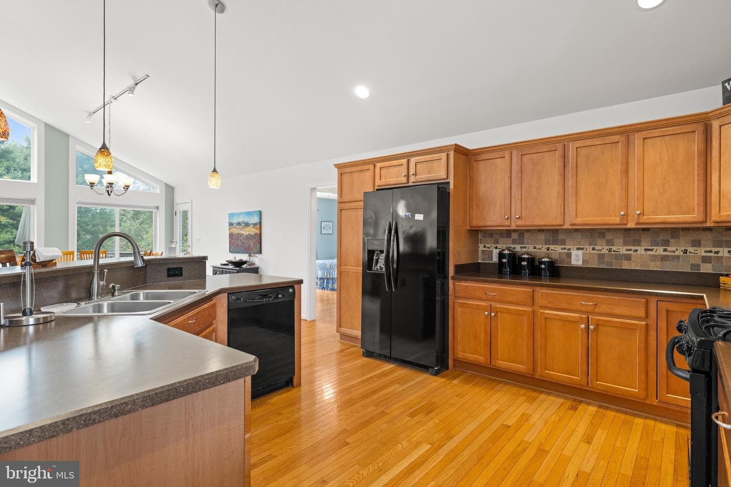 125 Lake Ct. photo 15