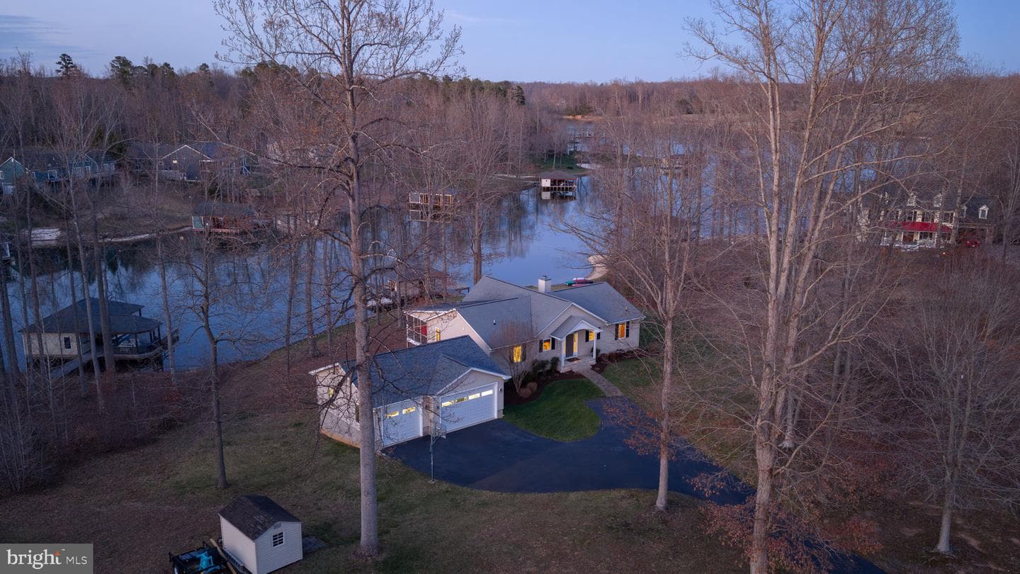 2045 Lake Forest Drive photo 104