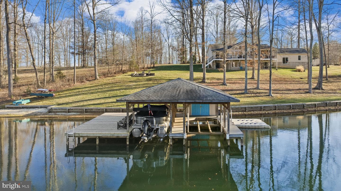 2045 Lake Forest Drive photo 94