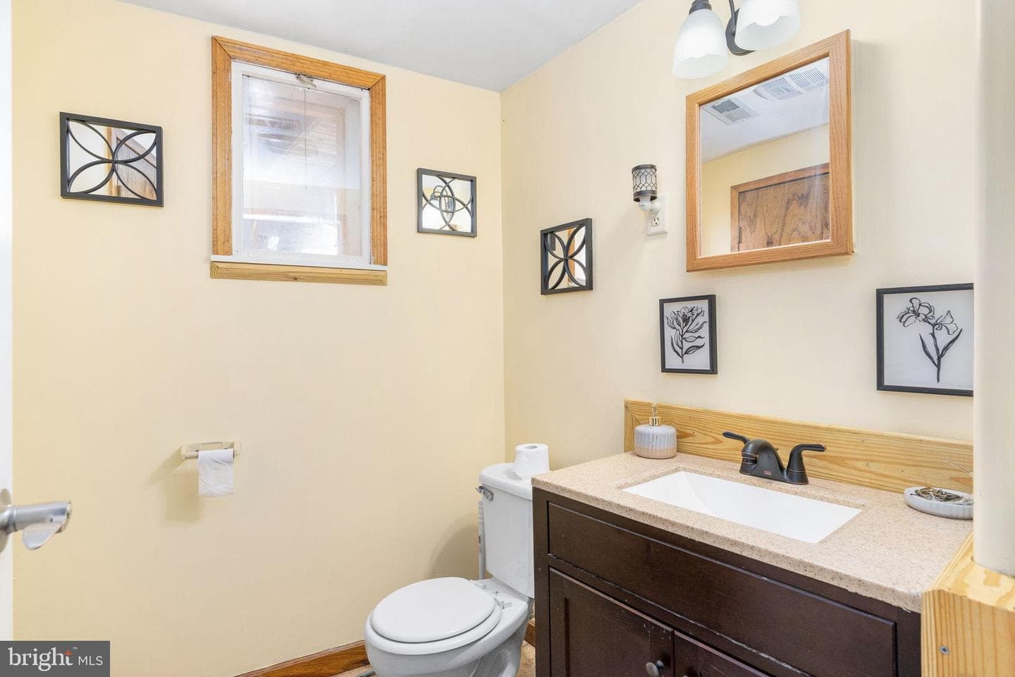 586 Jacoby Road photo 30