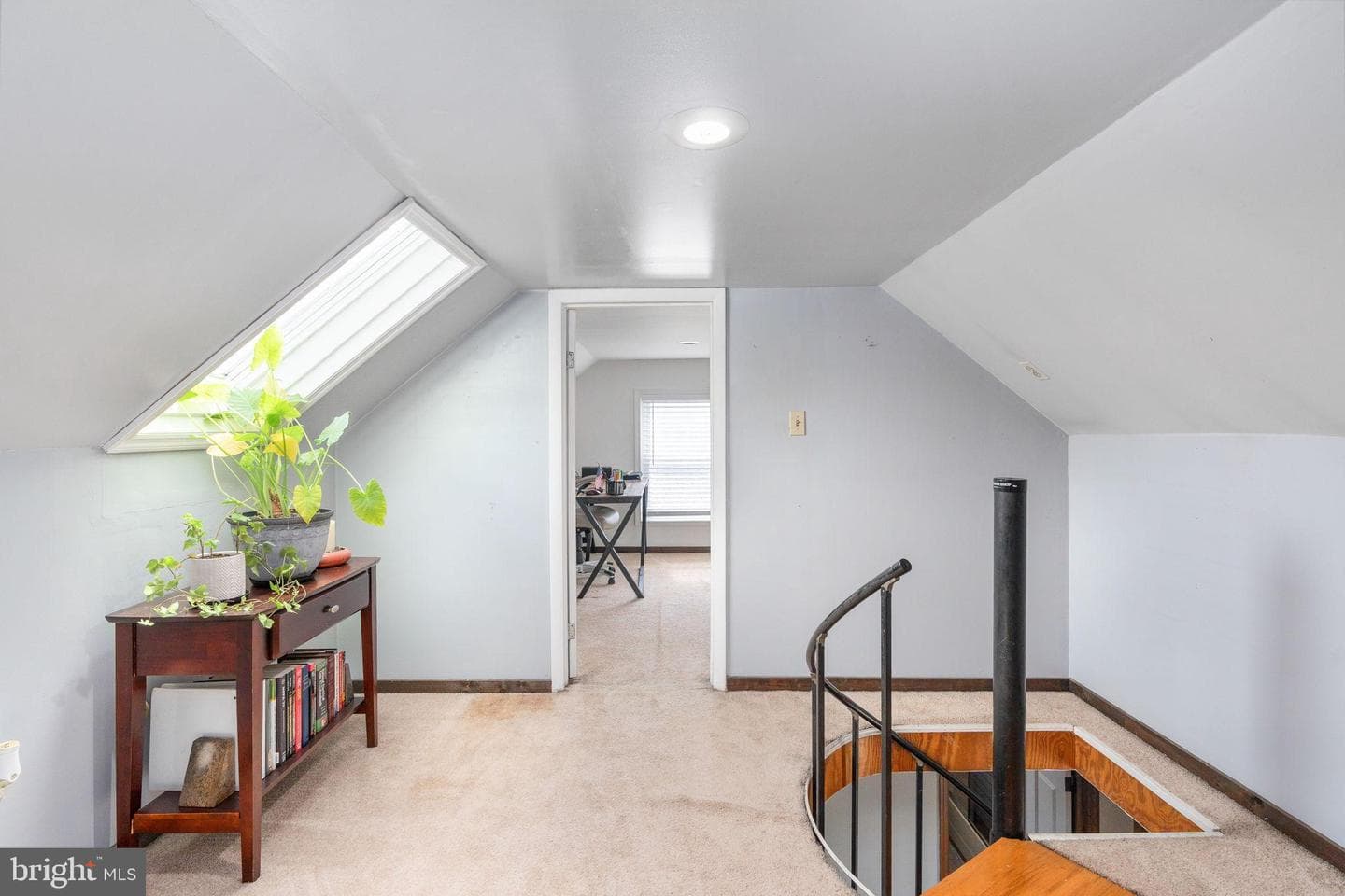 586 Jacoby Road photo 38