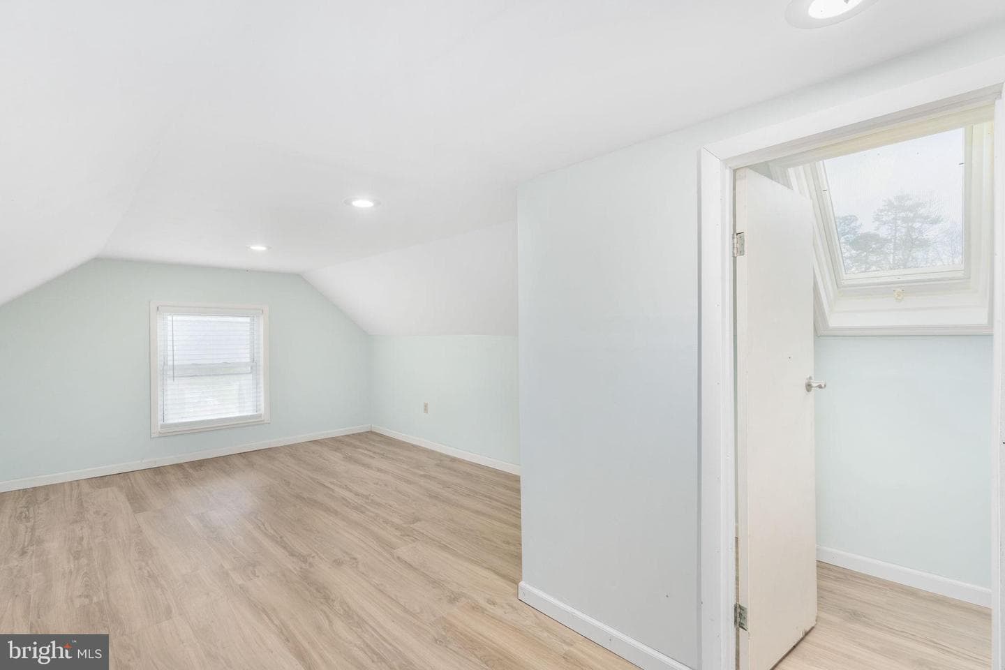 586 Jacoby Road photo 42