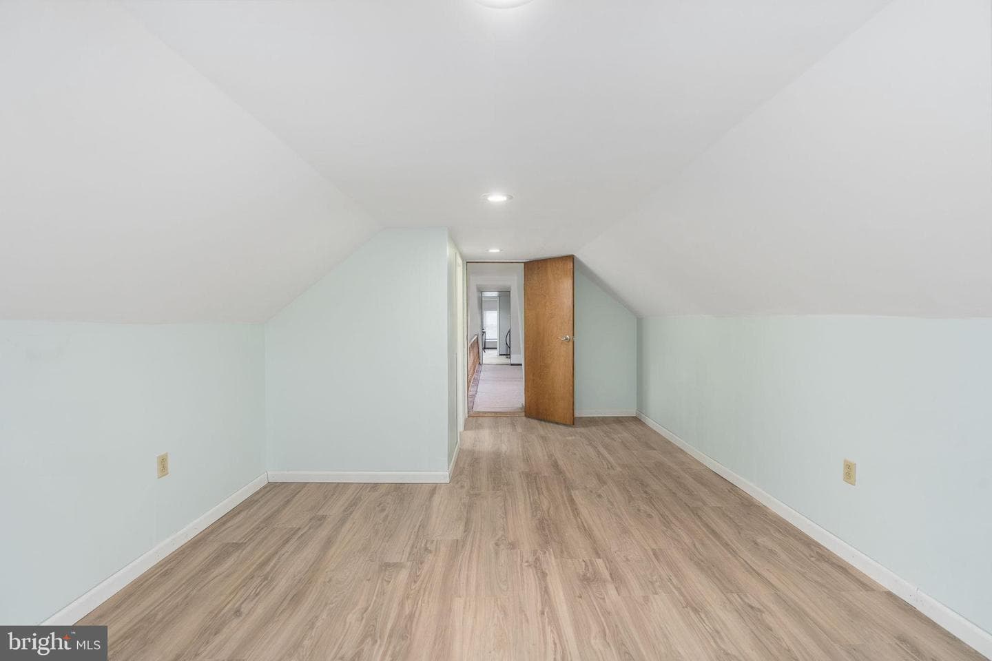 586 Jacoby Road photo 44