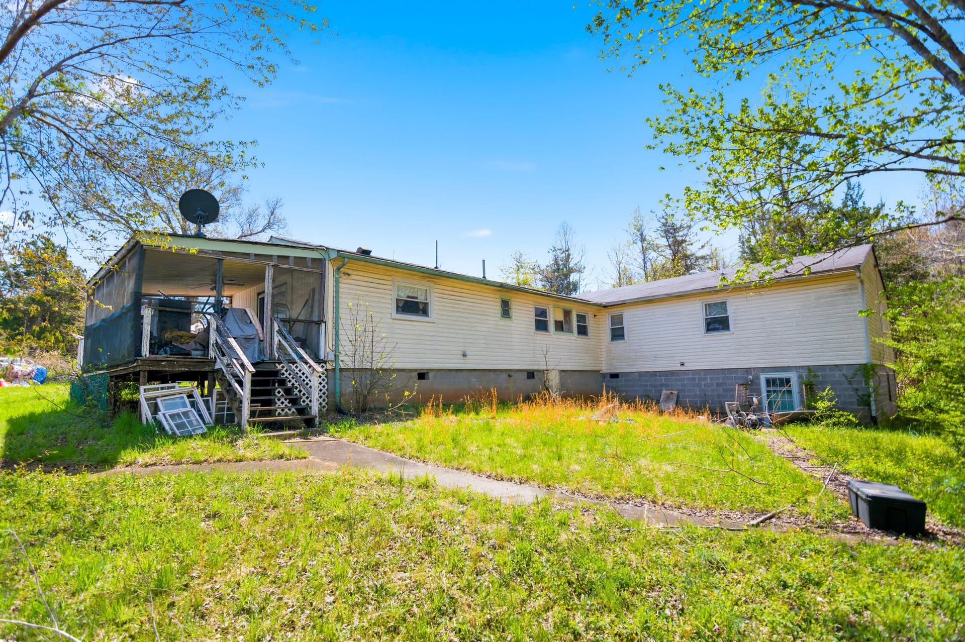 2263 Buckner Road photo 2