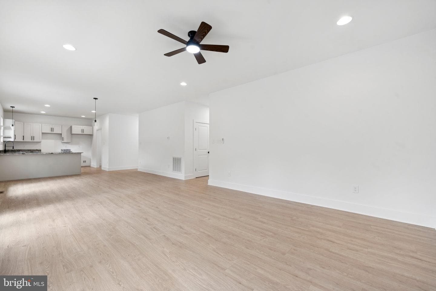 425 Palomino Drive photo 11