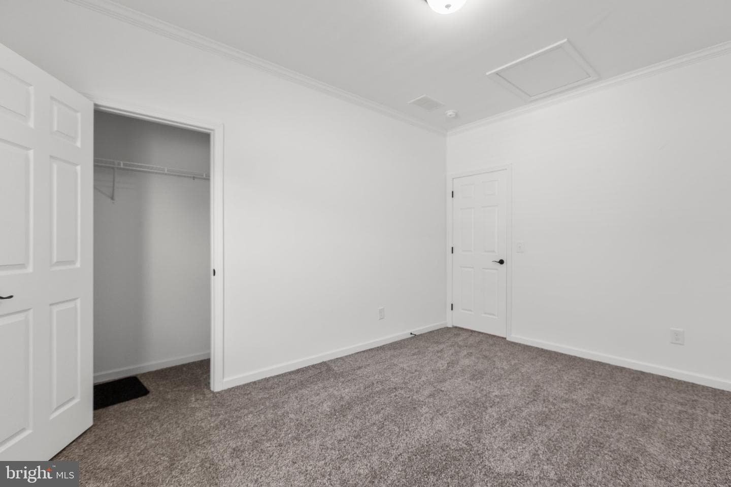 820 Mineral Avenue photo 18