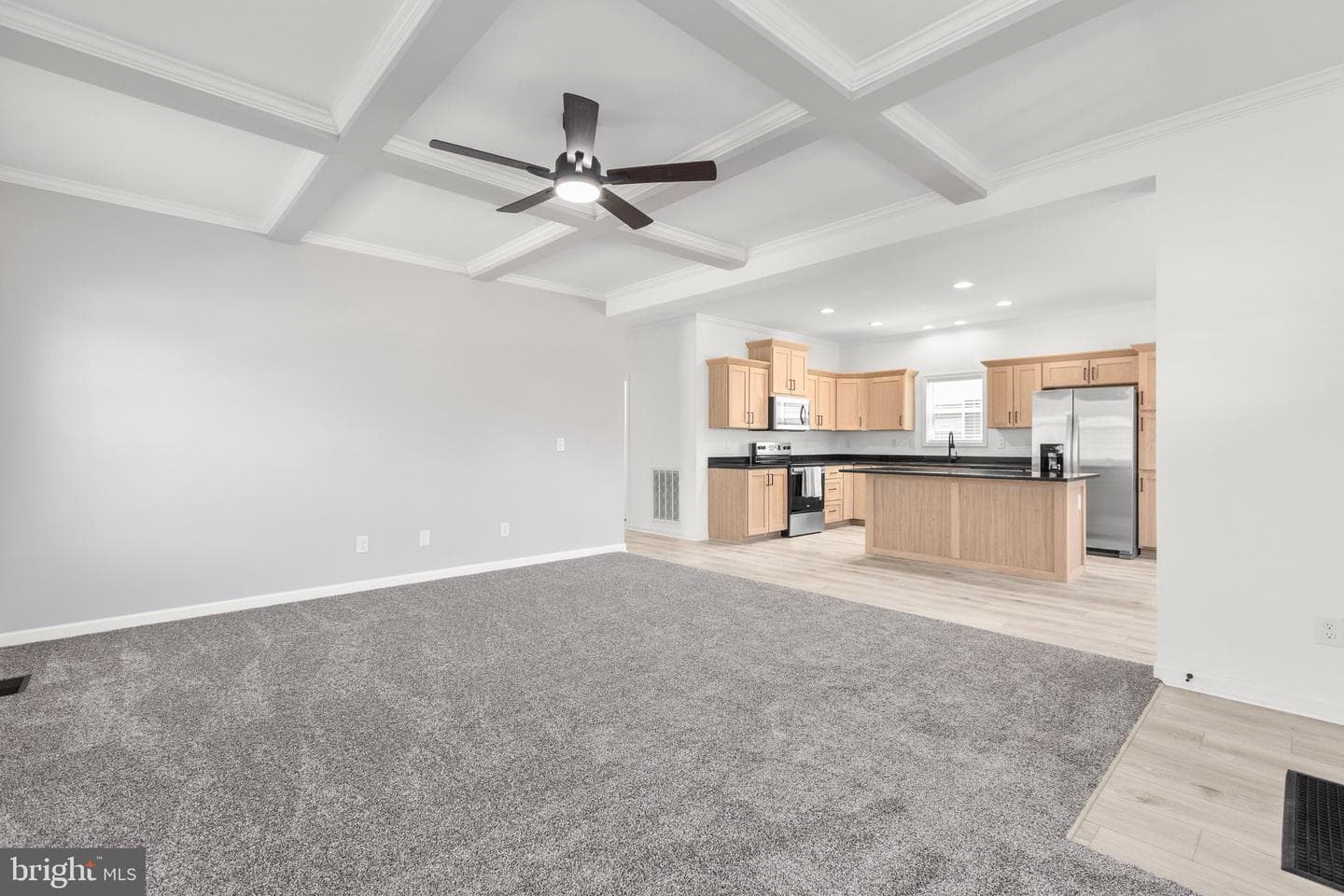 820 Mineral Avenue photo 7