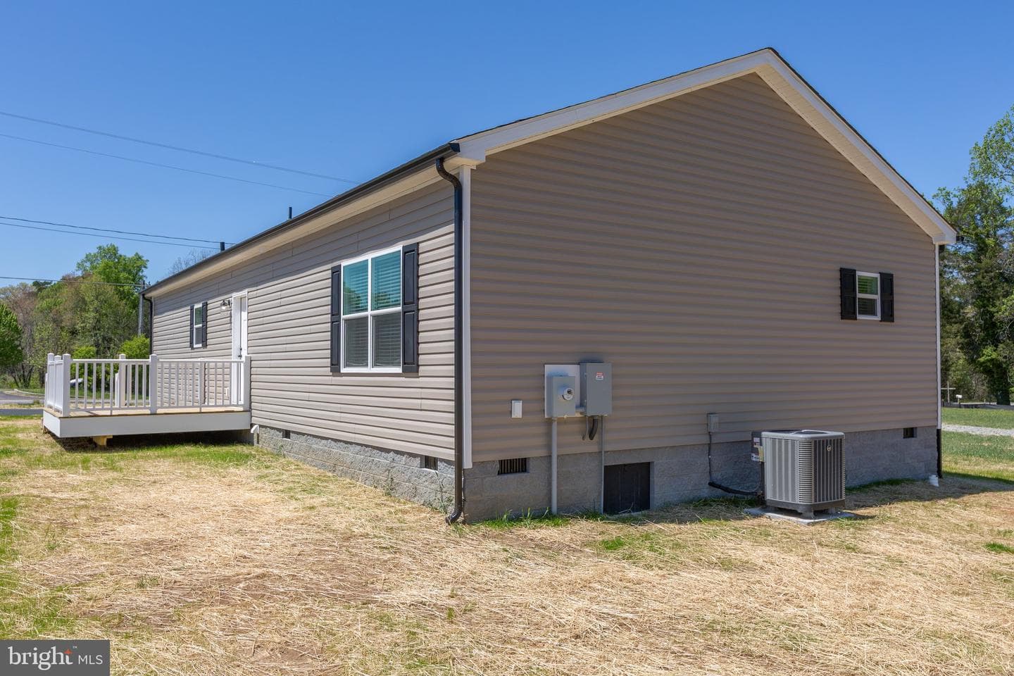 816 Mineral Avenue photo 35