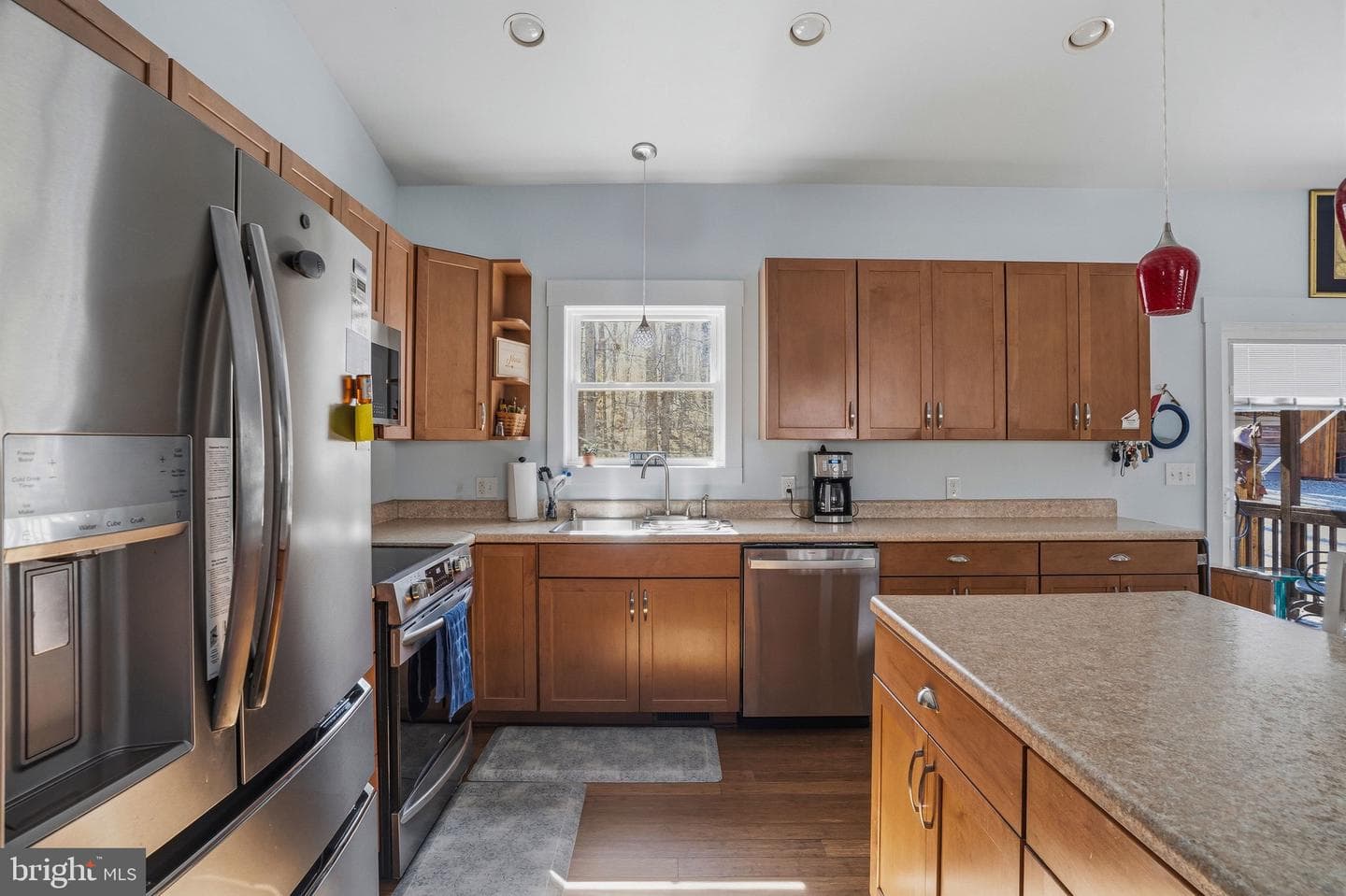 216 Cooke Lane photo 22