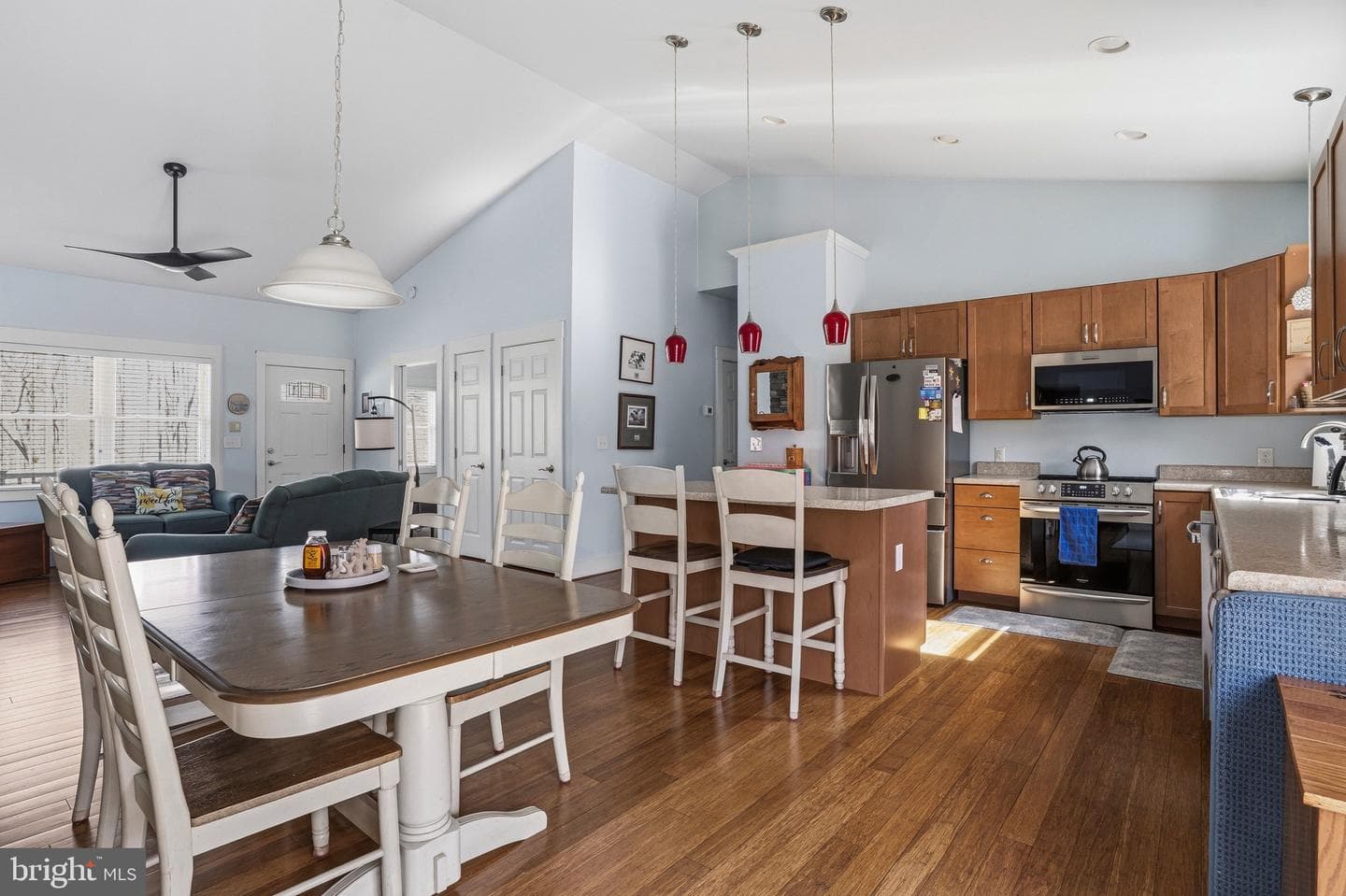 216 Cooke Lane photo 25