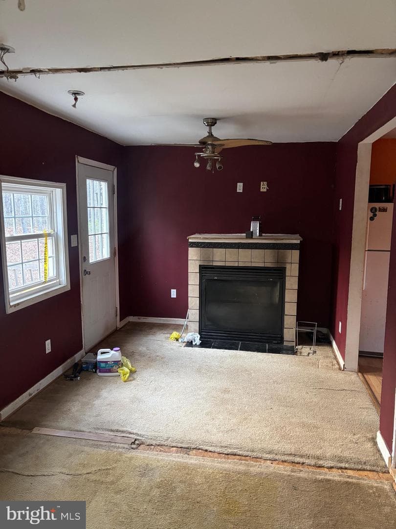 225 Foxbrook Court photo 2