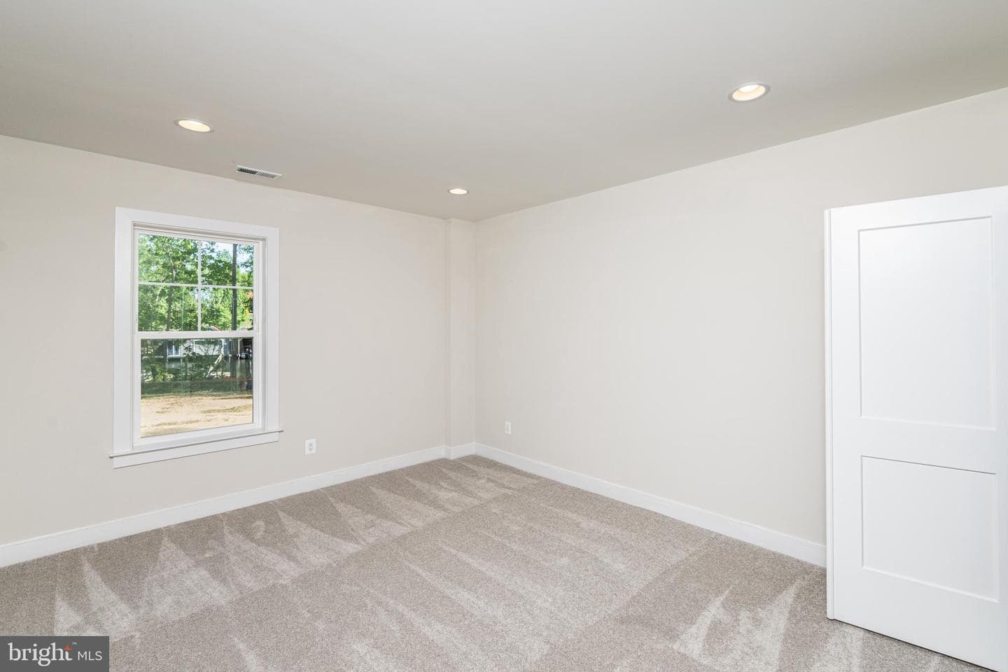 300 Compass Cove photo 38