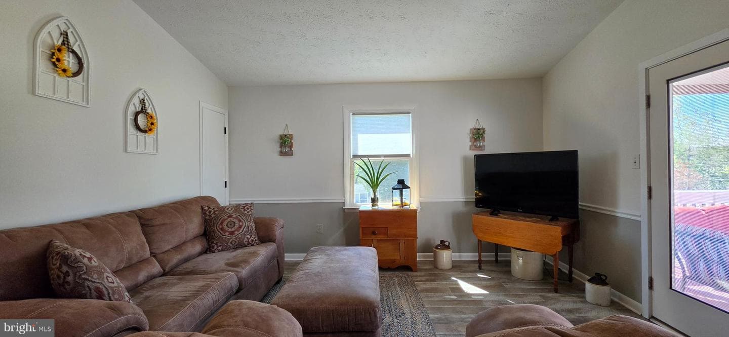 20 Lakeview Circle photo 10