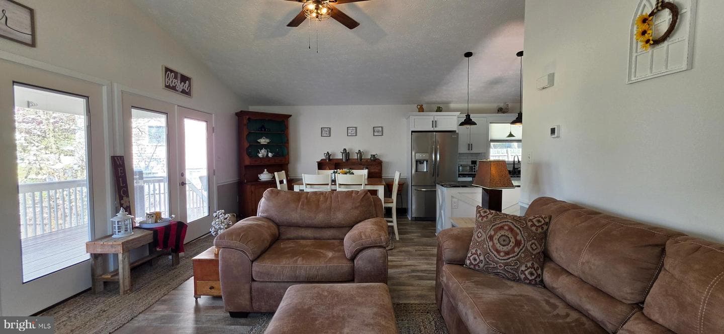 20 Lakeview Circle photo 11