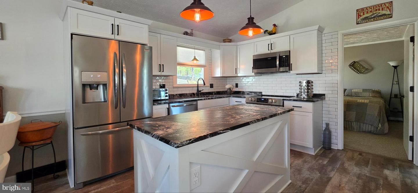 20 Lakeview Circle photo 16