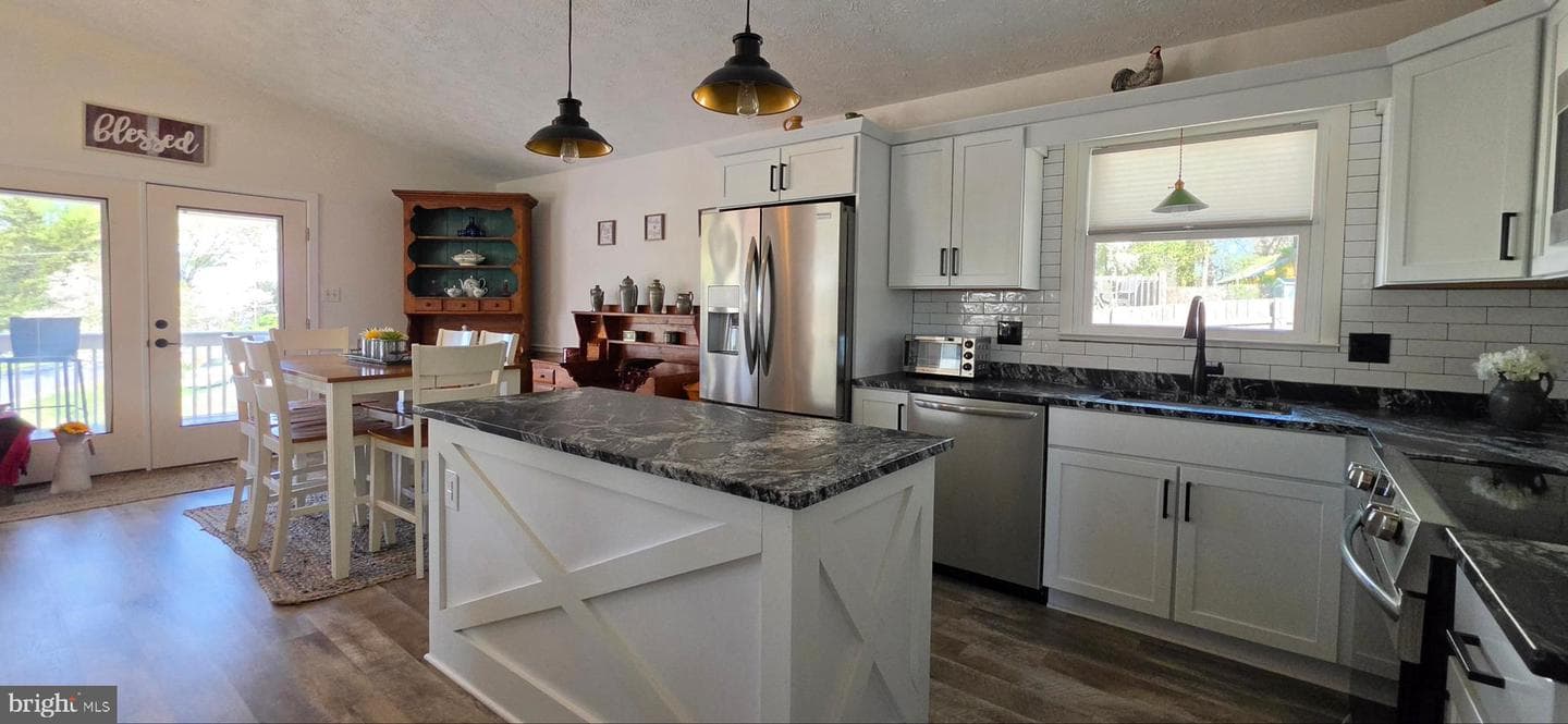 20 Lakeview Circle photo 17