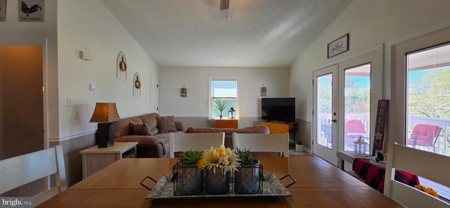20 Lakeview Circle photo 19