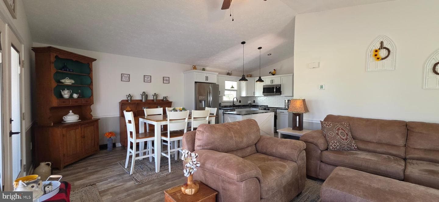 20 Lakeview Circle photo 21