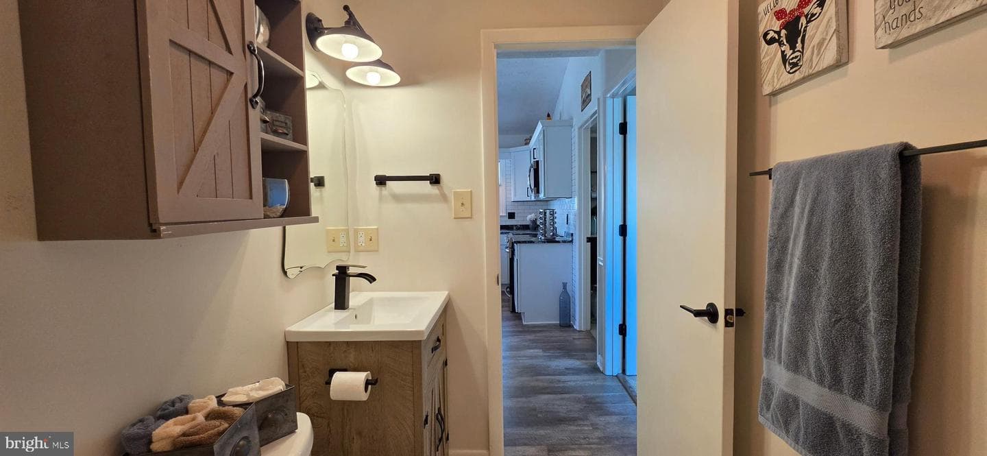 20 Lakeview Circle photo 31