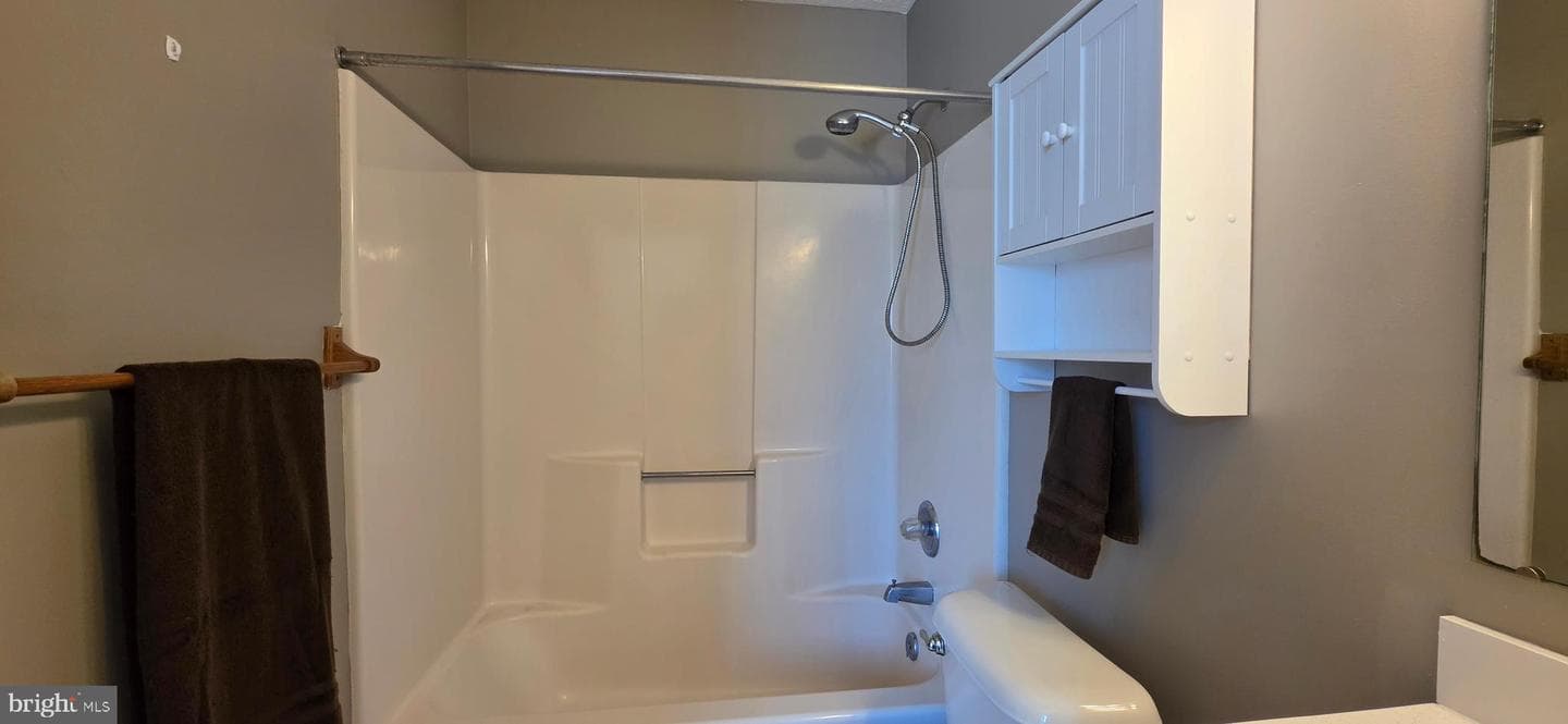 20 Lakeview Circle photo 37