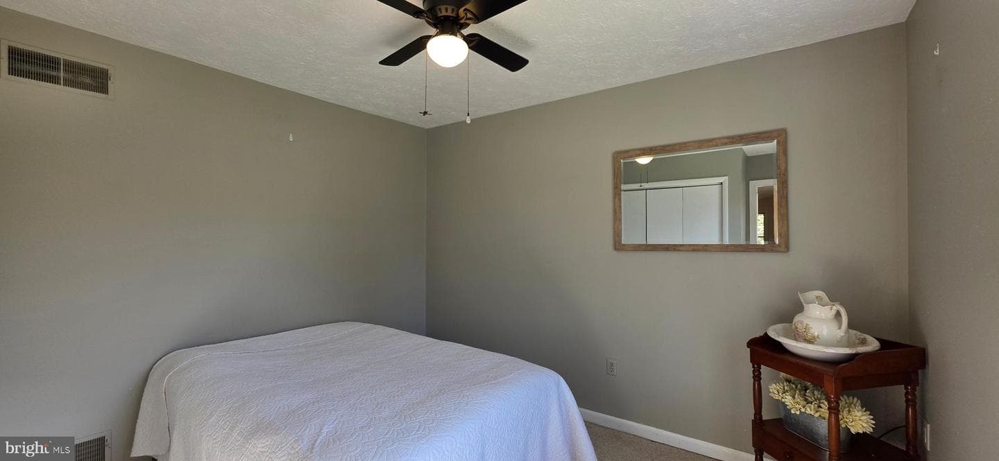 20 Lakeview Circle photo 38
