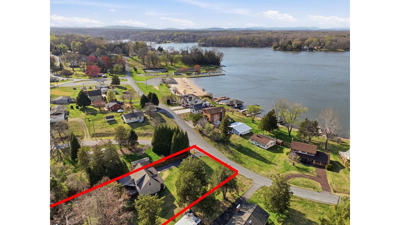 801 S Lakeshore Drive photo 57