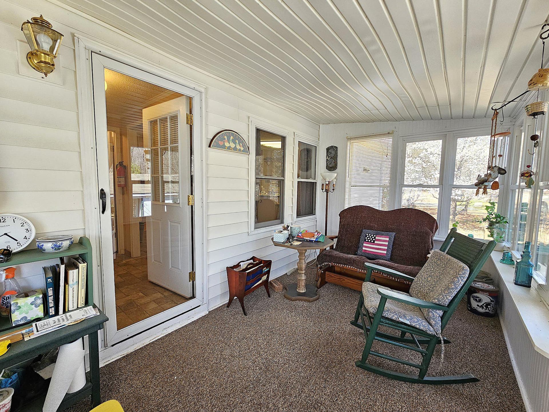 147 Old County Road photo 23