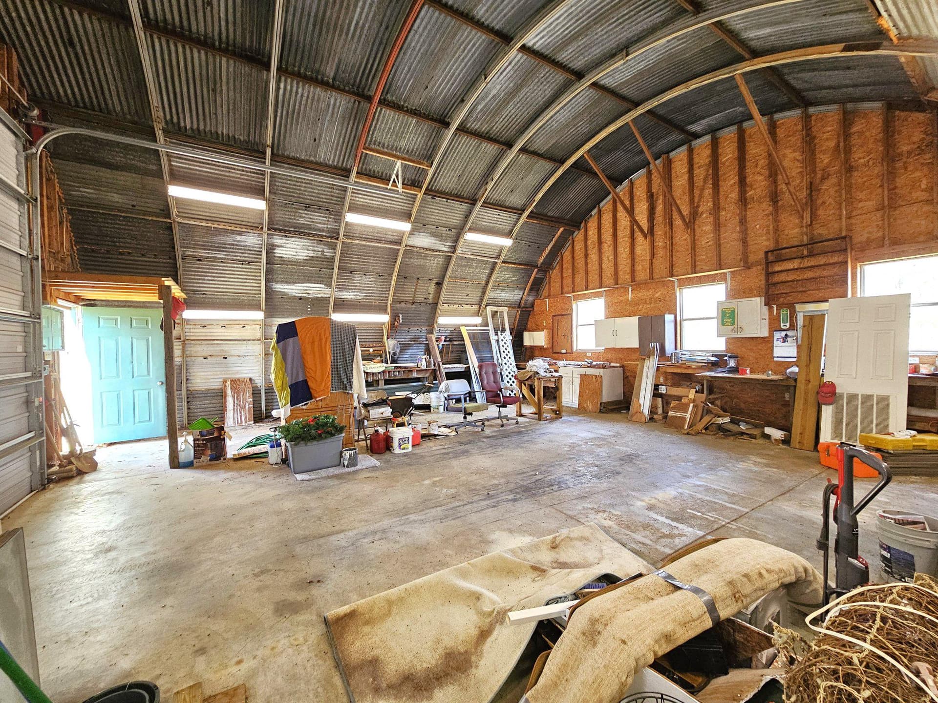 147 Old County Road photo 6