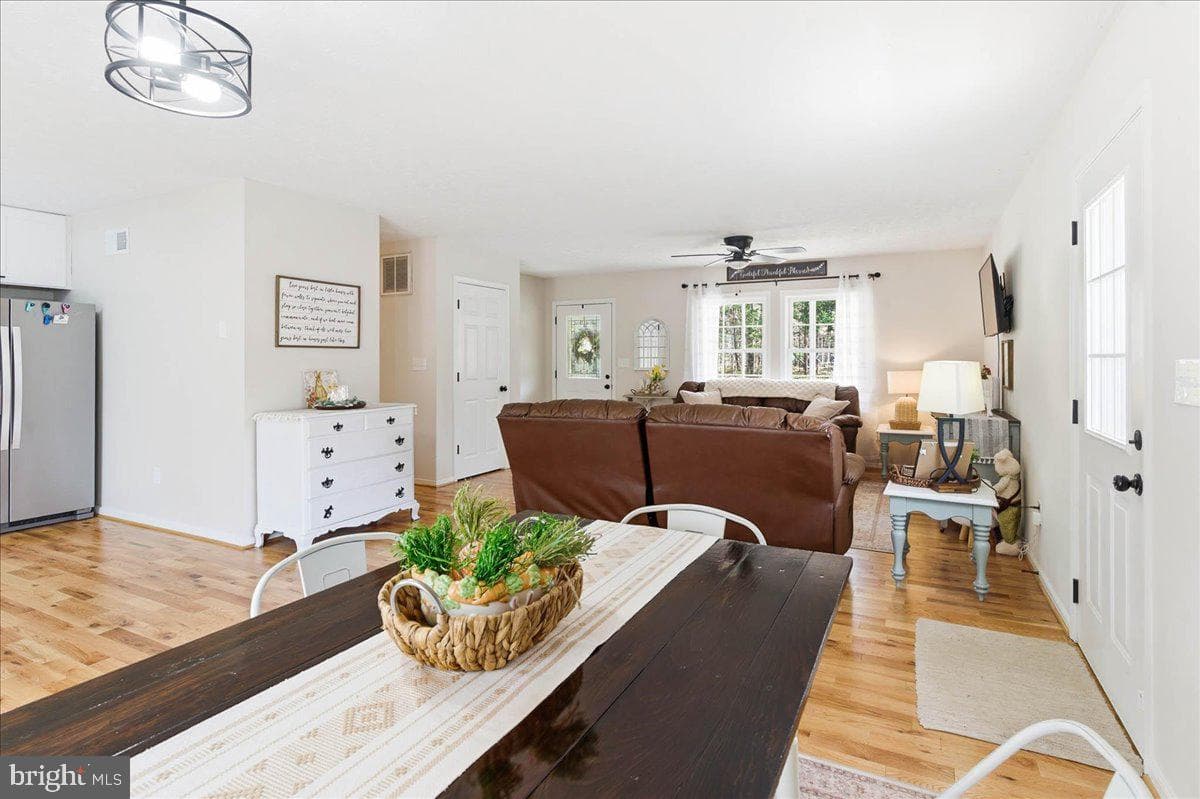 536 Pine Harbour Drive photo 28