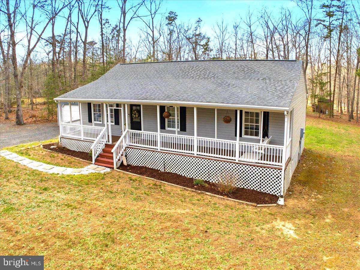 536 Pine Harbour Drive photo 3
