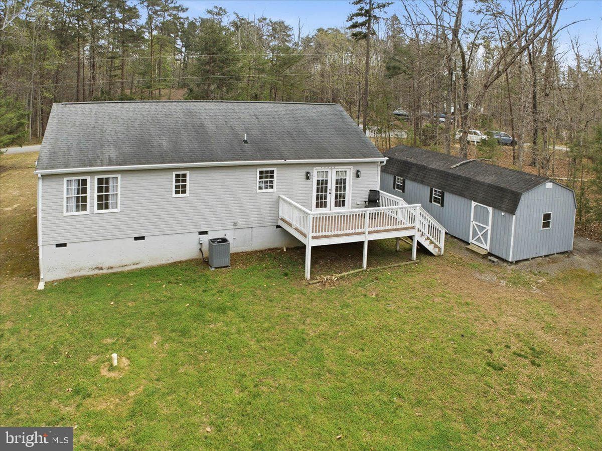536 Pine Harbour Drive photo 5