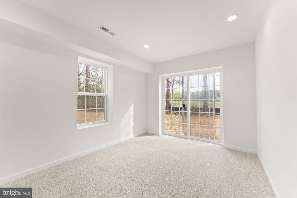 946 Pottiesville Rd photo 31