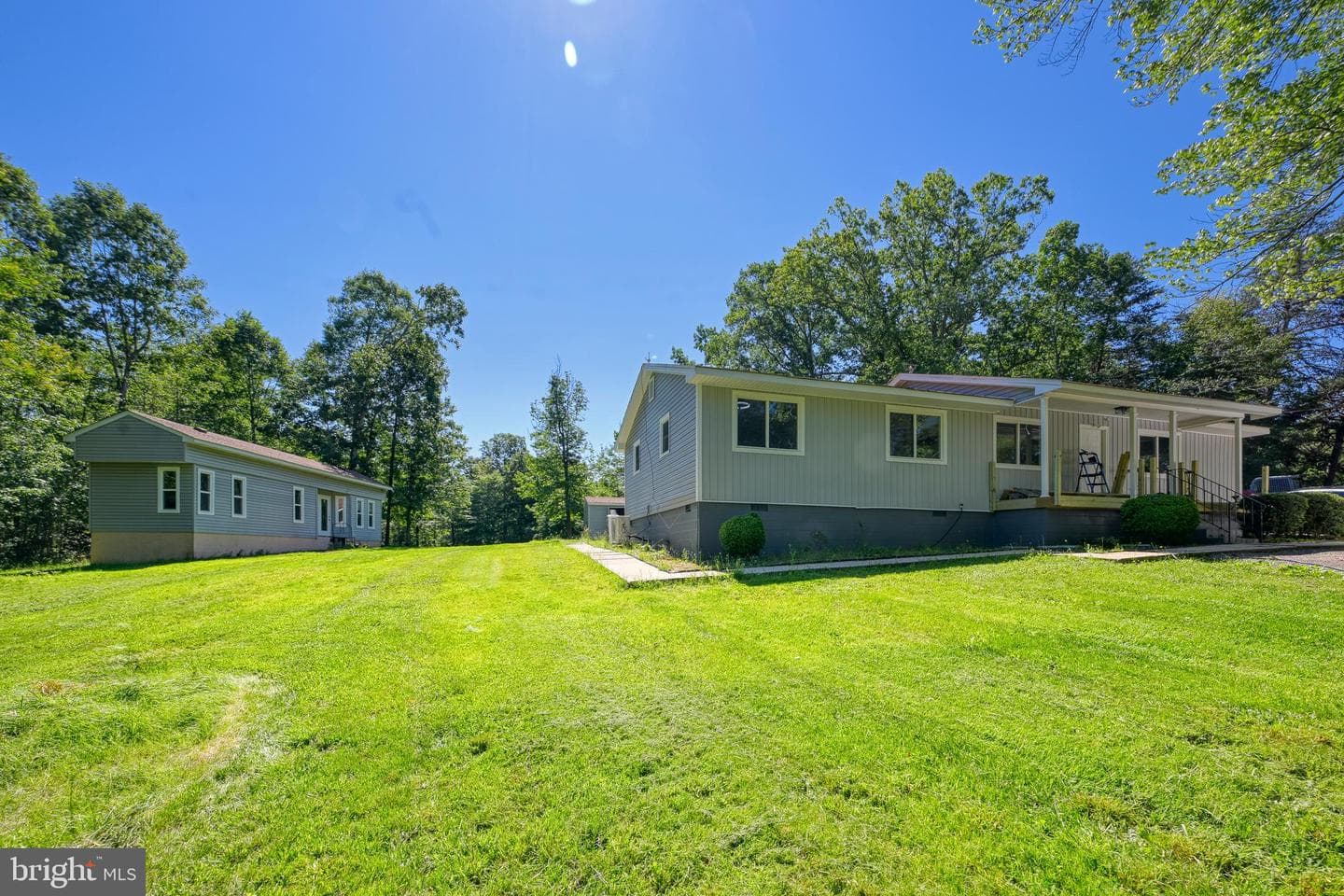 1062 Pendleton Road photo 4
