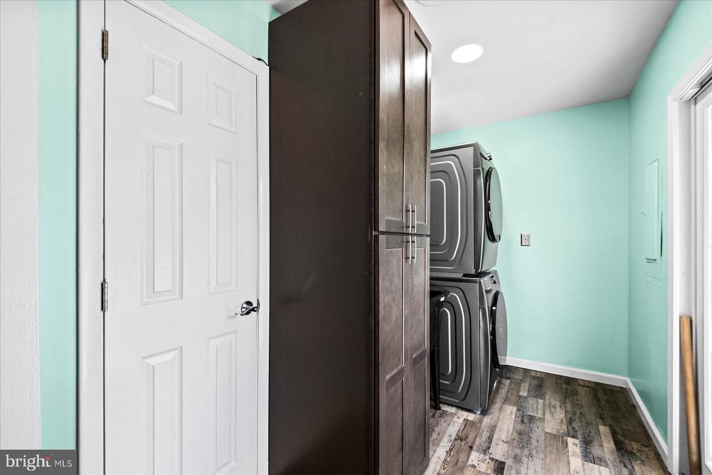 110 Spring Road photo 12