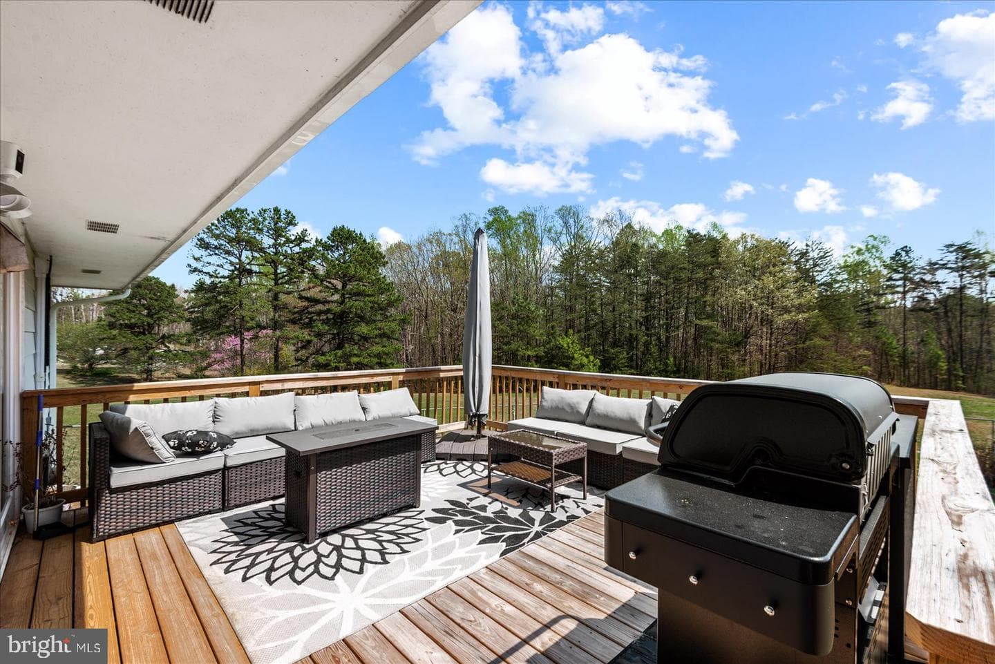 110 Spring Road photo 14