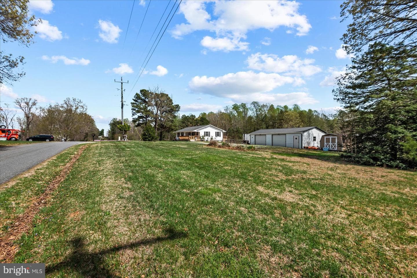 110 Spring Road photo 35