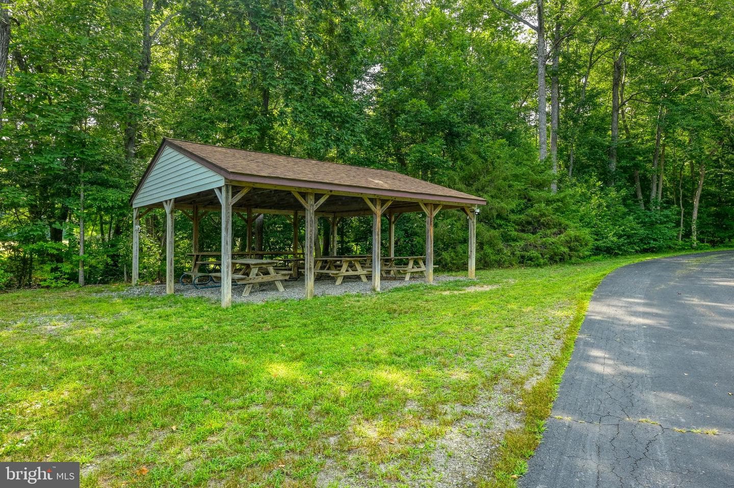 32 Miltons Lane photo 46
