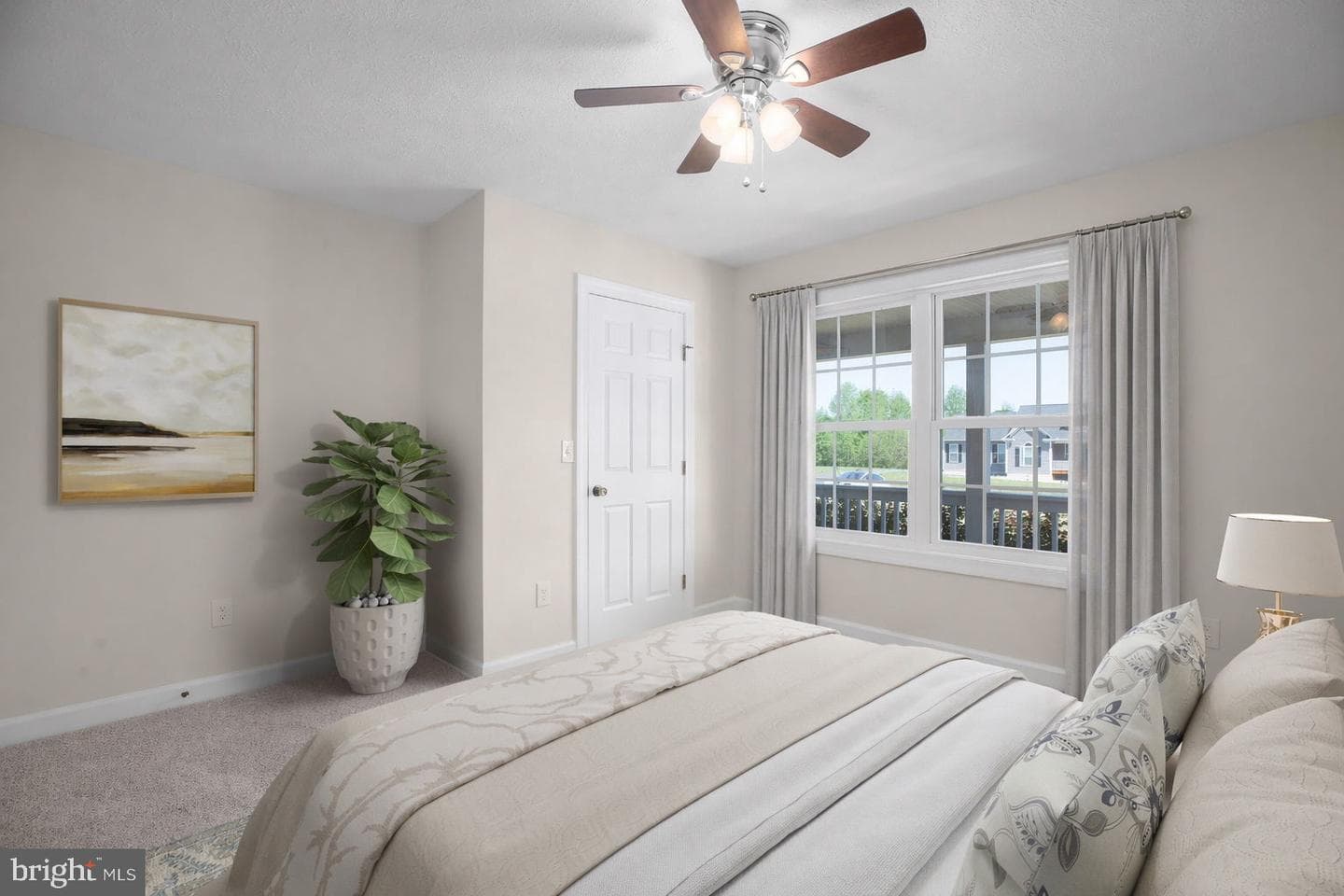 33 Austin Way photo 13