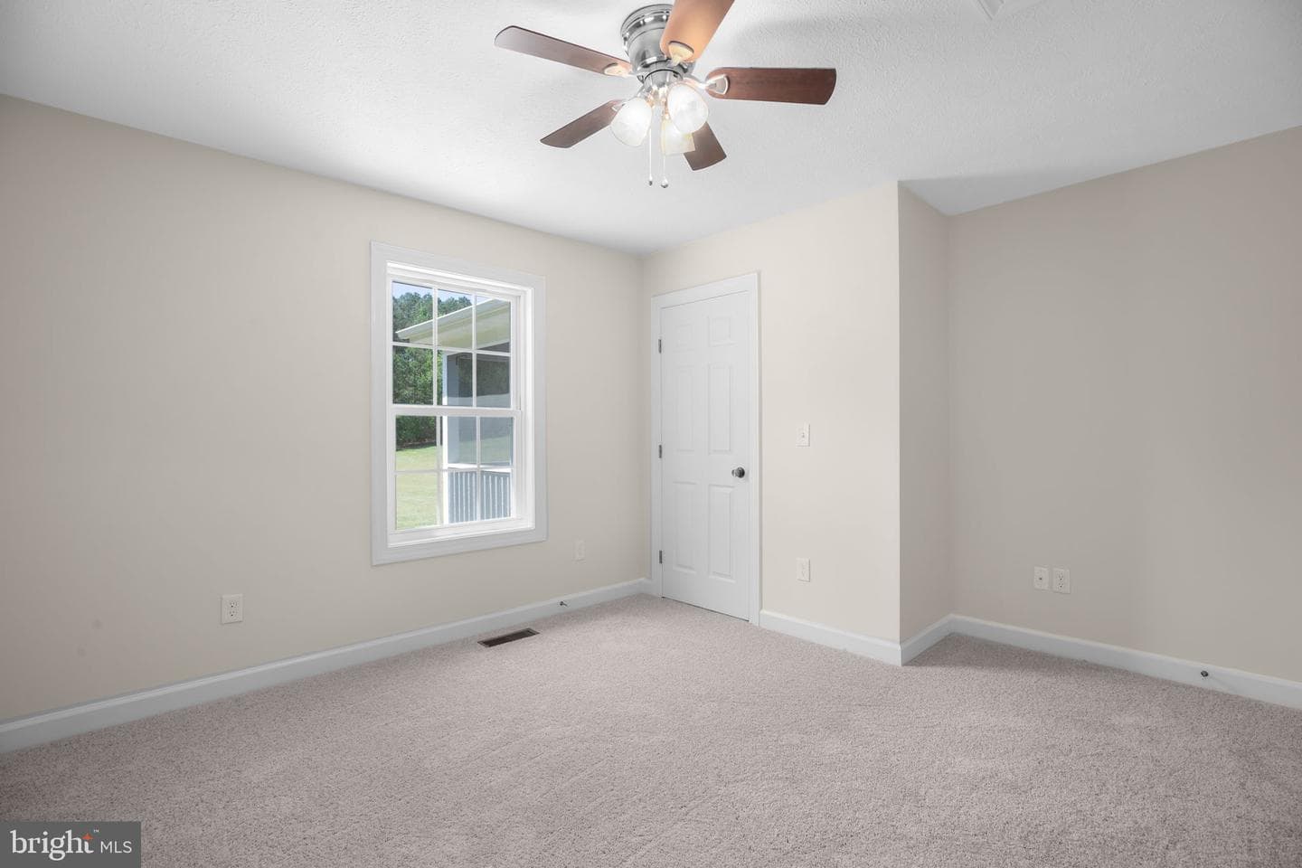 33 Austin Way photo 55