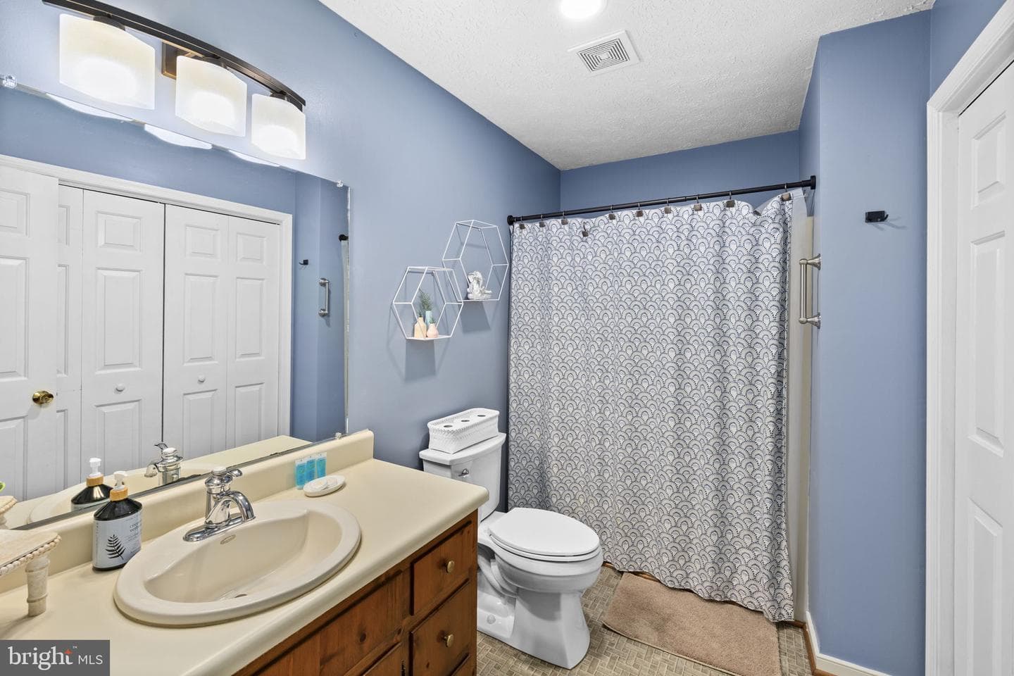 154 Becky Court photo 39