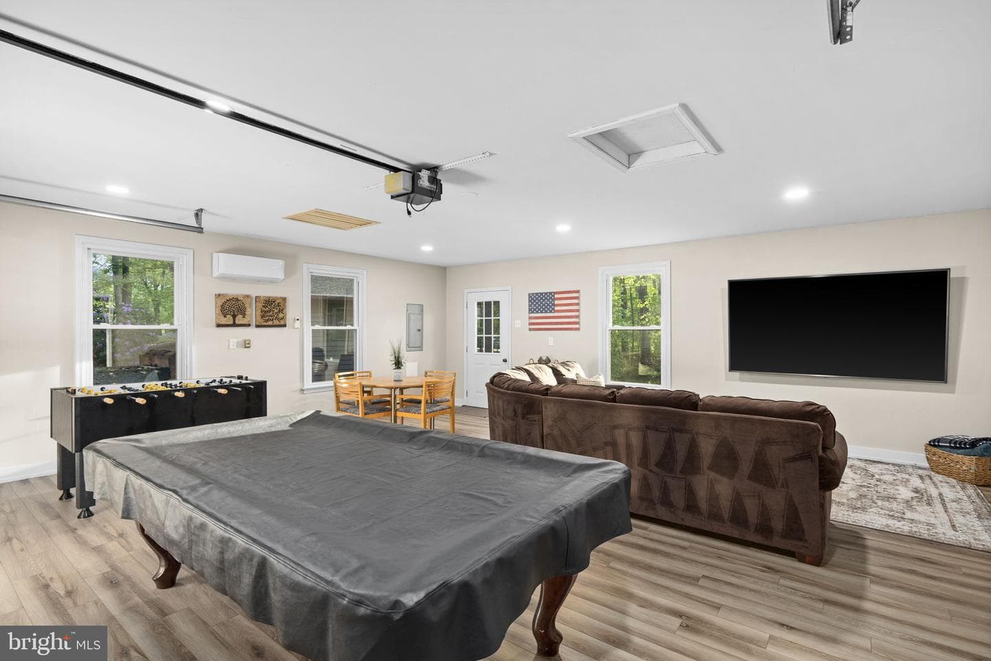 154 Becky Court photo 40