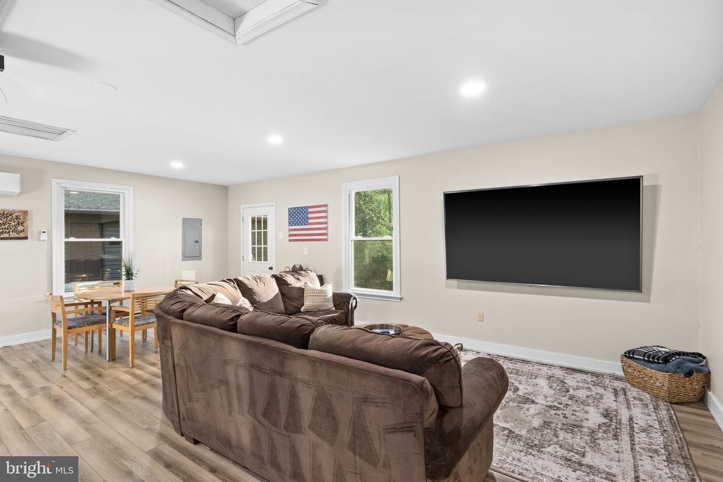 154 Becky Court photo 43