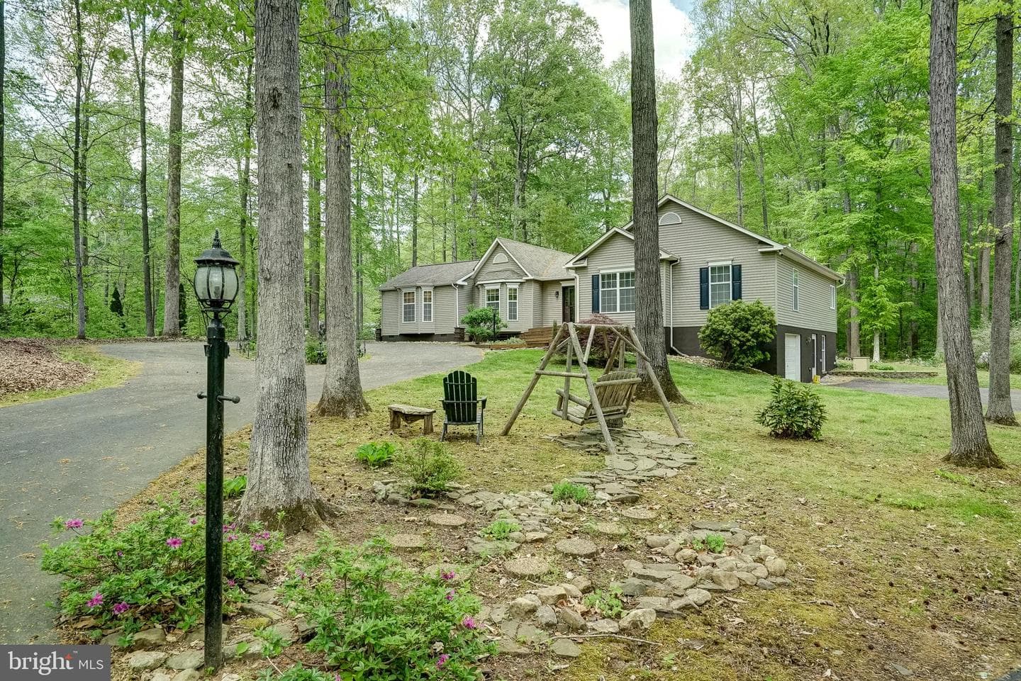 130 Oakleigh Lane photo 51