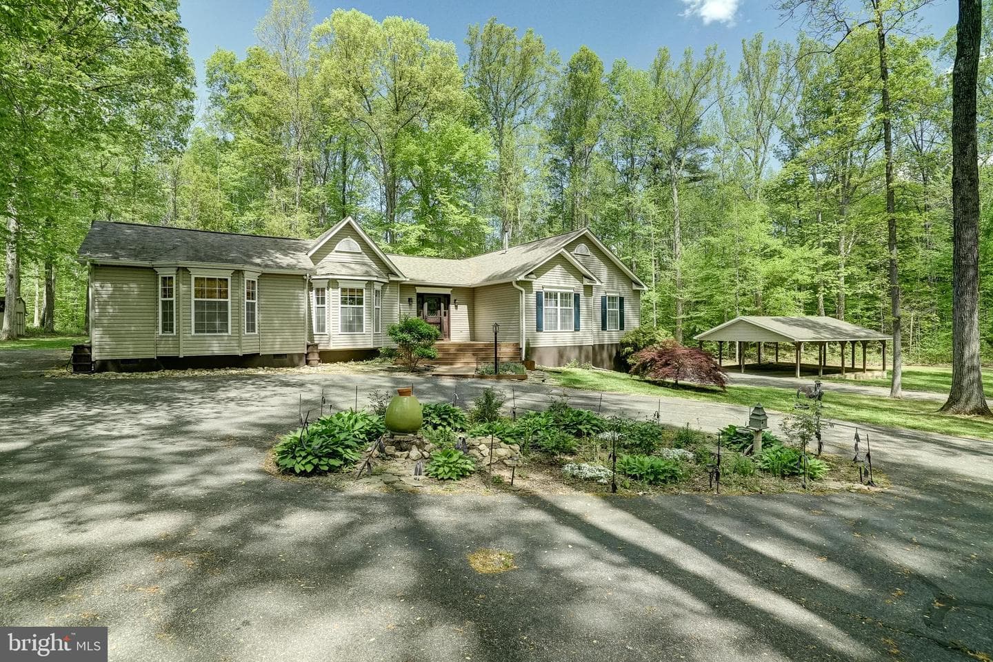 130 Oakleigh Lane photo 59