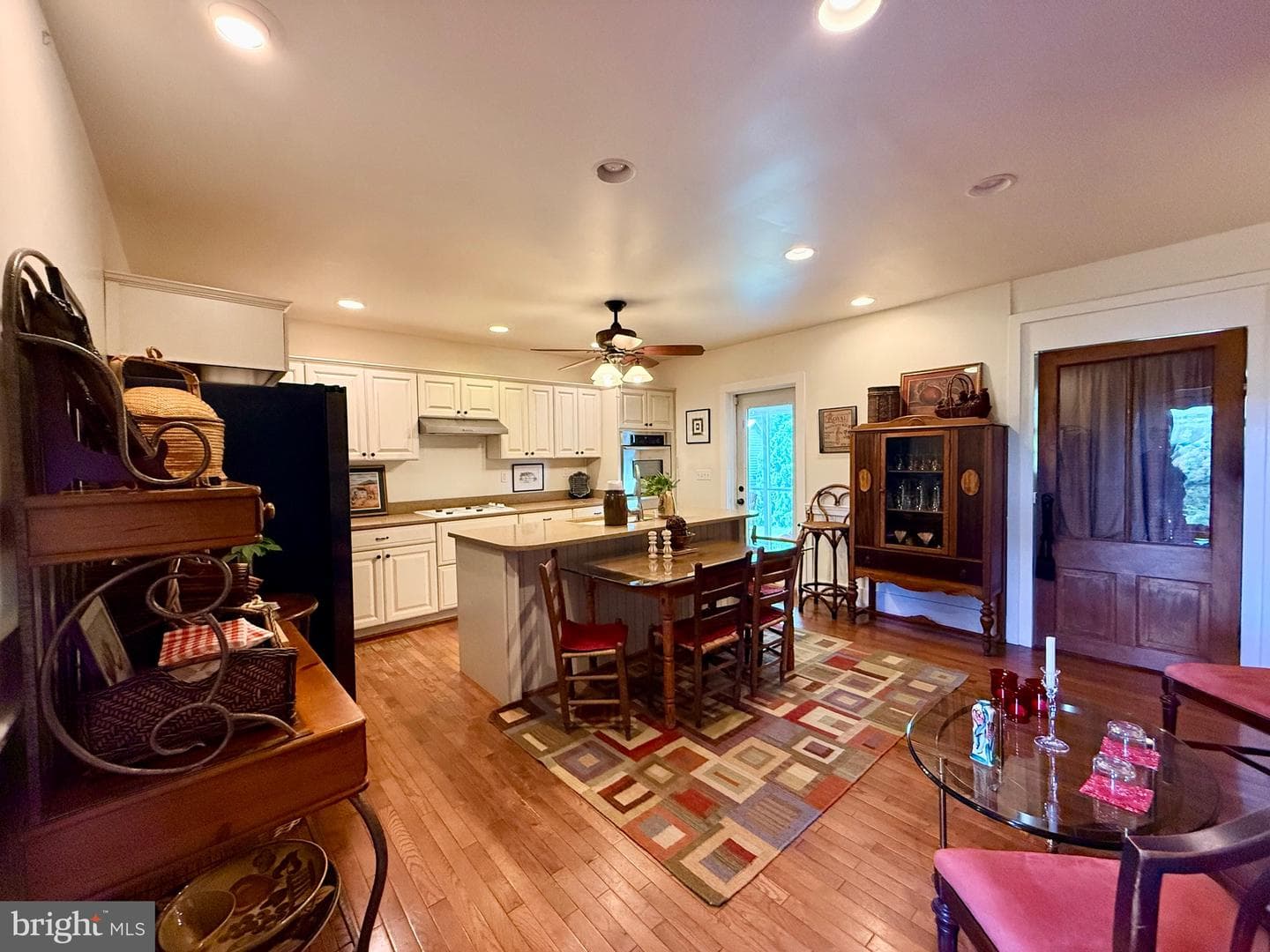 1311 Borden Road photo 3