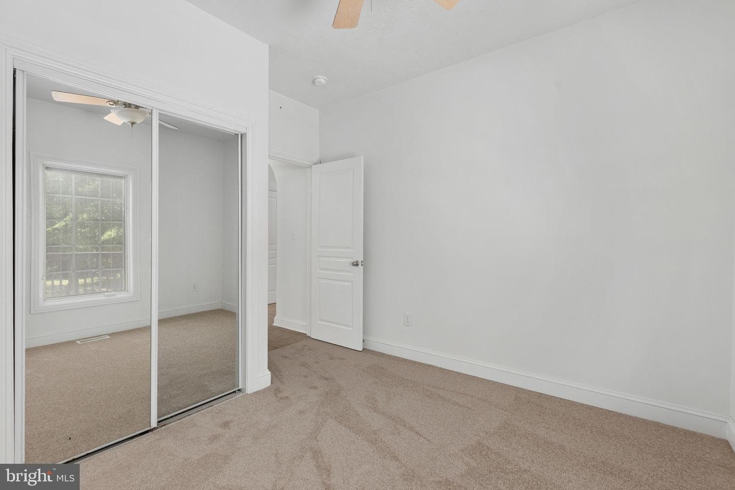 197 Oakleigh Lane photo 46