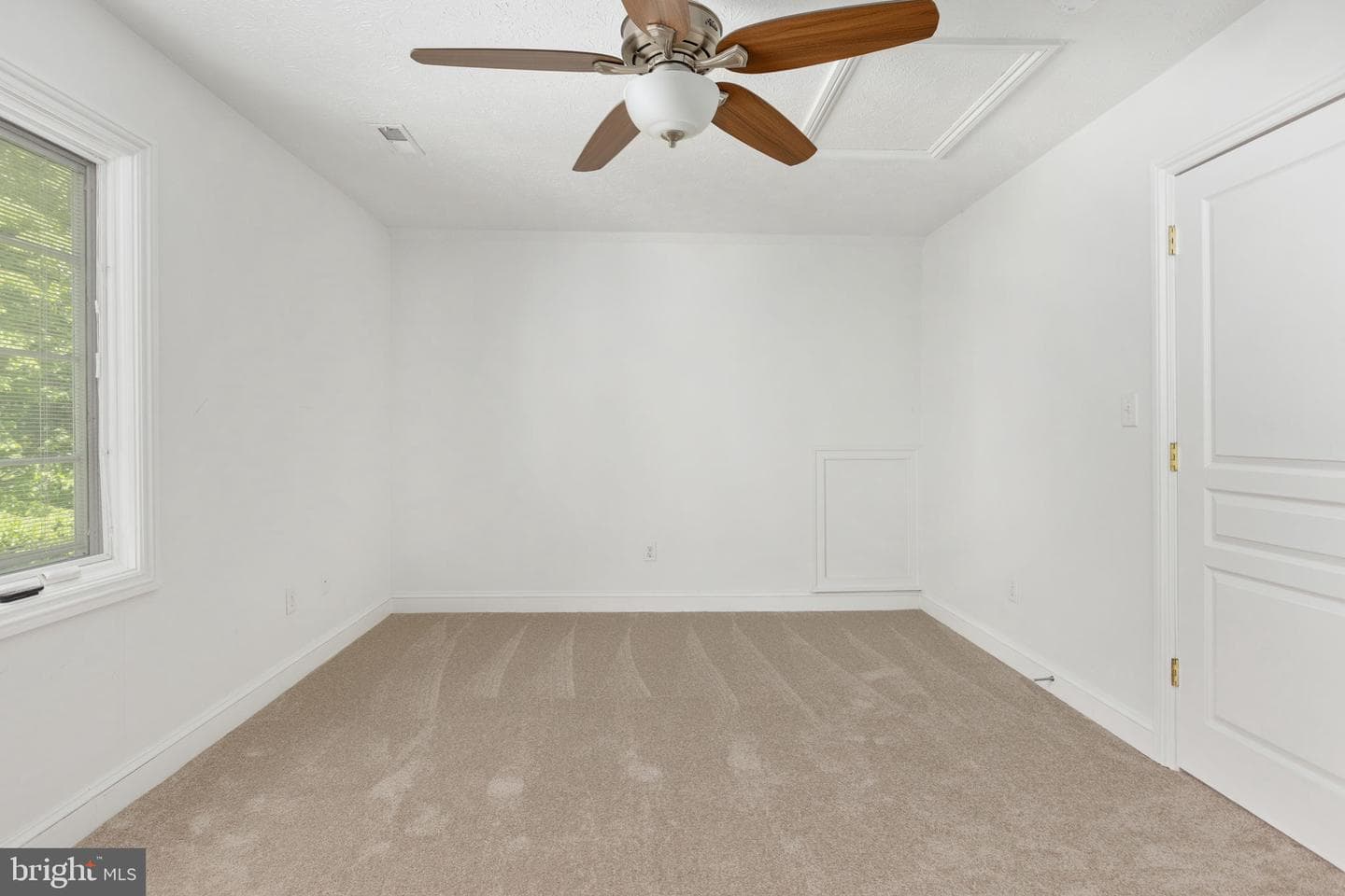 197 Oakleigh Lane photo 54