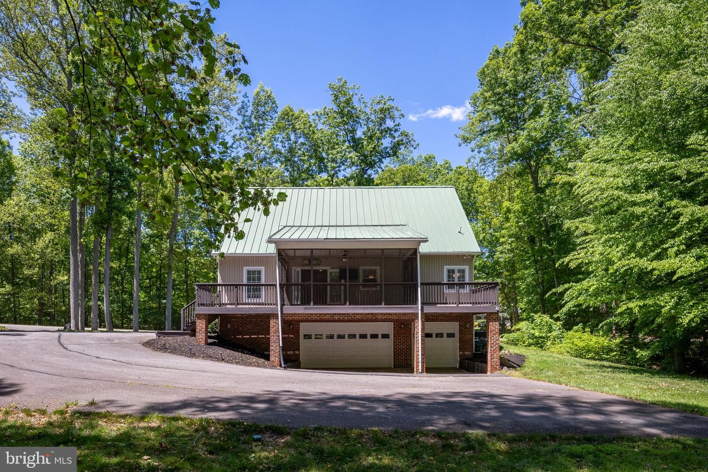 197 Oakleigh Lane photo 73